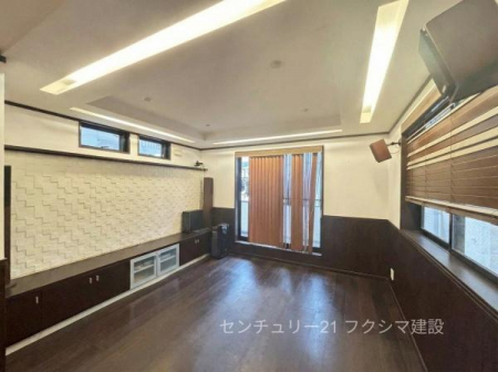 ���r���O�@��CG�ŉƋ�⏬�����������C���[�W�摜�ł��B������̃��r���O�͓������肪�ǂ��A�����������Ԃł���