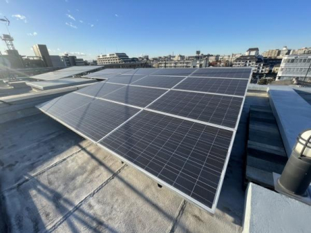 ���̑��@��p�\�[���[�p�l���ɂ��G�R�����̎����i�]�����d�͔͂��d�\�j